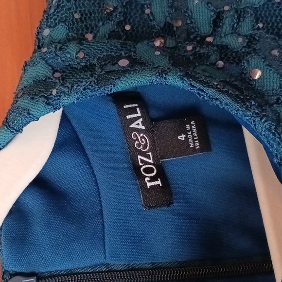 🍸Gorgeous Teal Lace & Sequin Cocktail Sheath Dress Size 4 - Picture 5 of 9